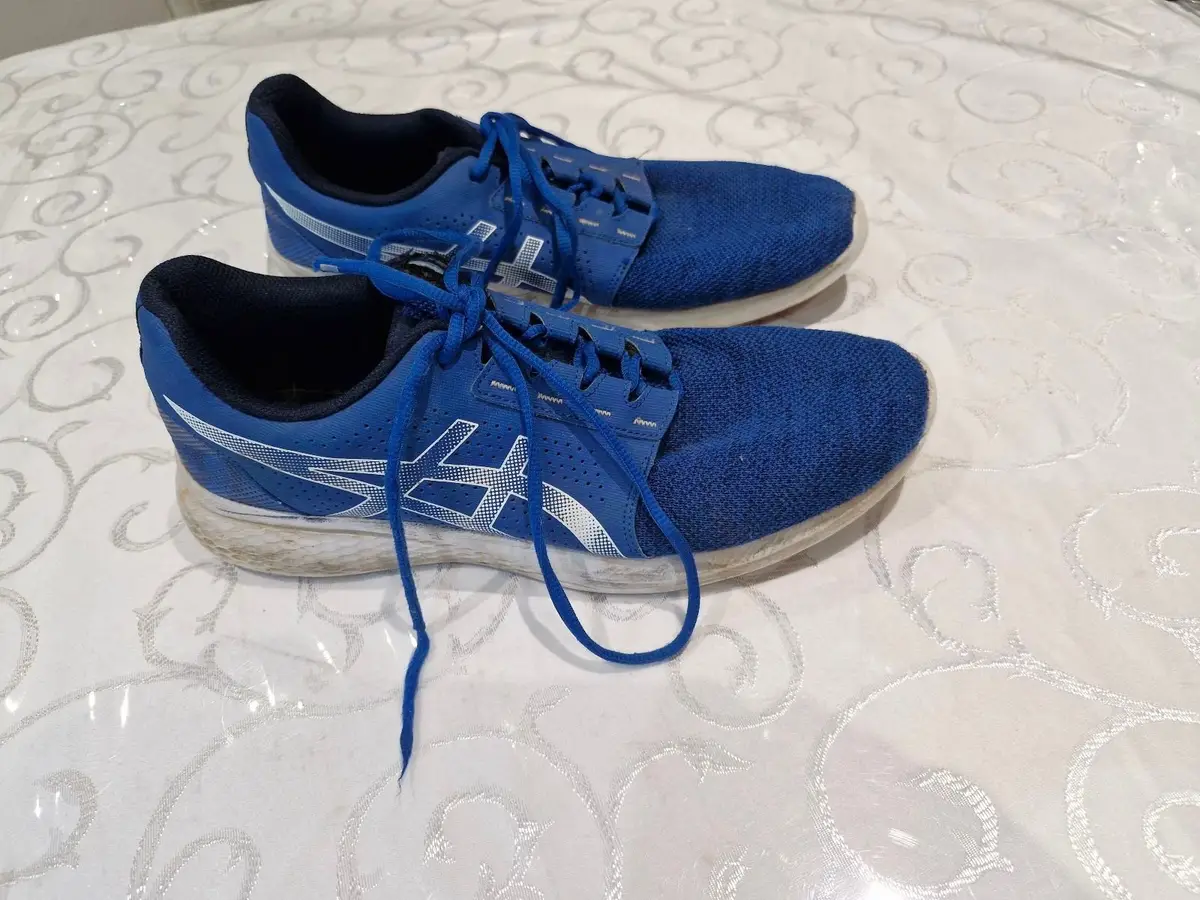 Asics · Other Shoes for men · Size 11 — Asics running shoes Has some wear and tear otherwise in good