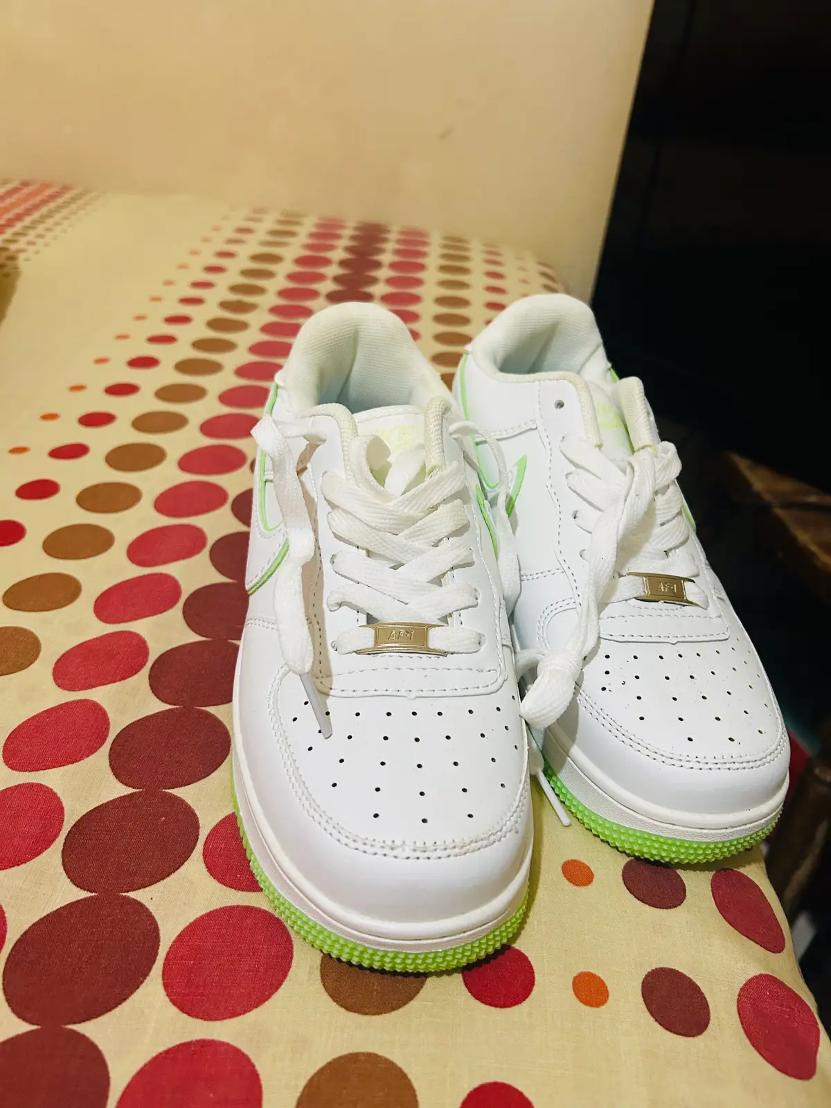 Adult sneakers