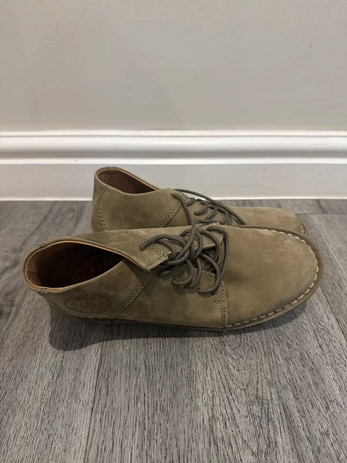 FOM special edition vellies