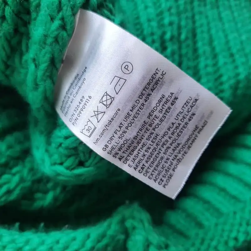 H&M green chuncky turtleneck