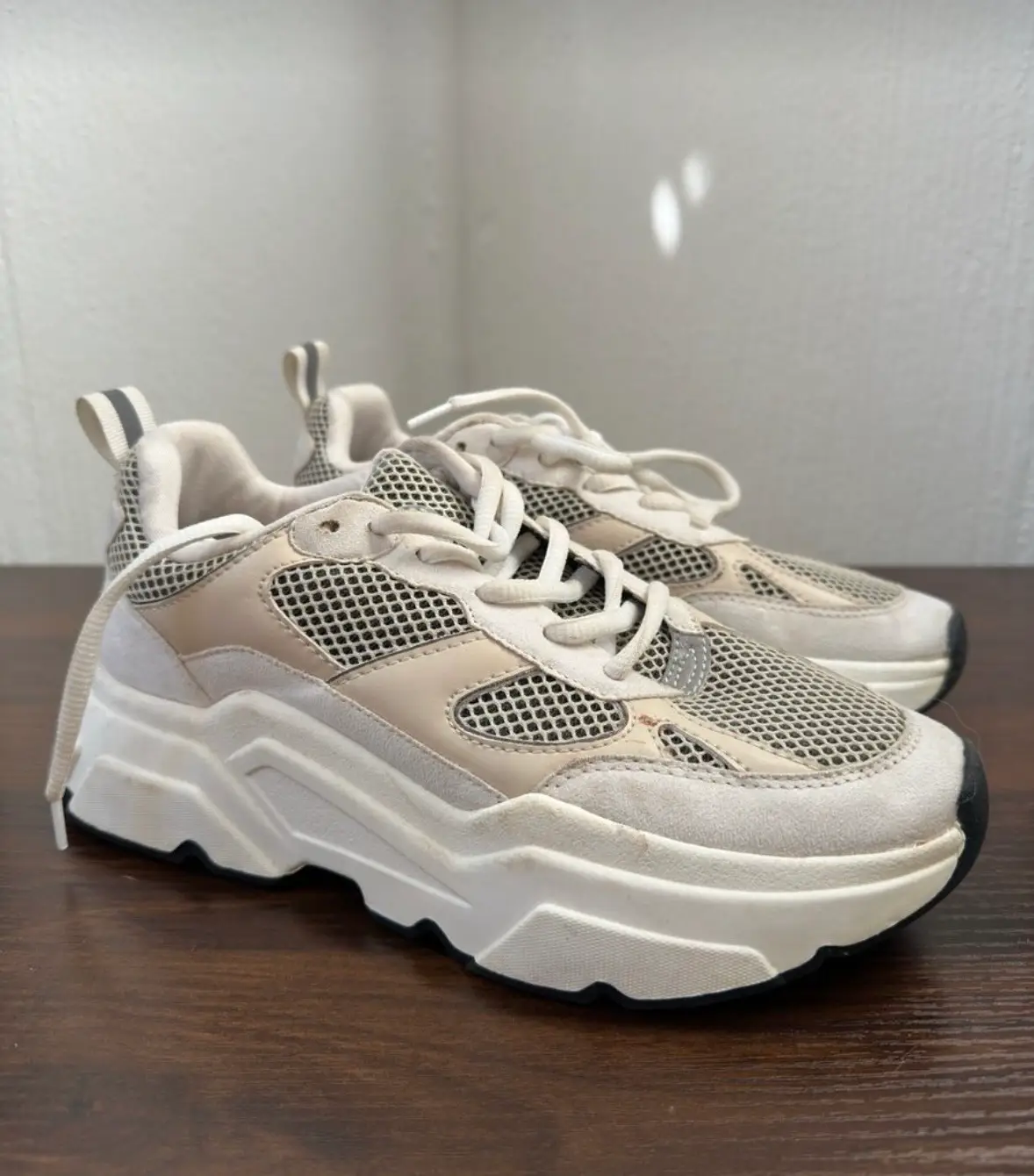 Beige & Black detail chunky trainers