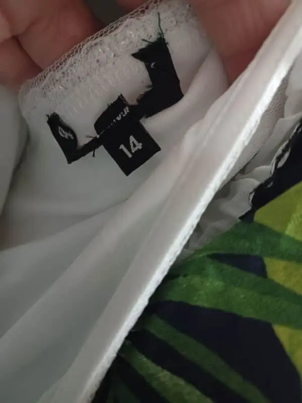 Knitwear - Size 14