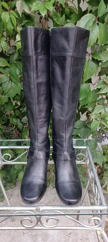 Clarks - Boots - Size 5