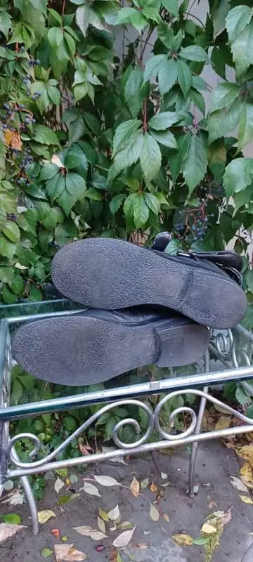 Boots - Size 5