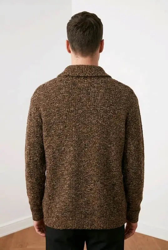 Men’s Markham knit polo neck jersey / turtleneck sweater in size Large.