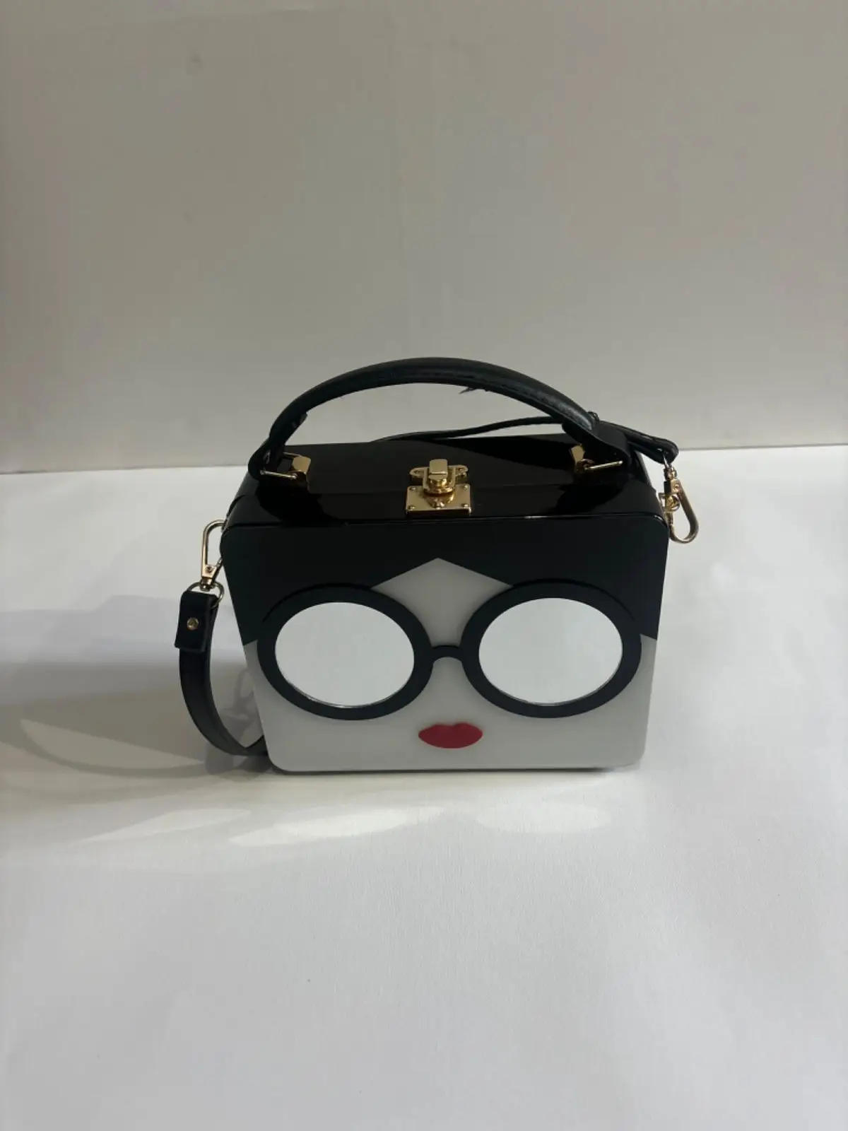 Generic Novelty Face Design Acrylic Box Bag