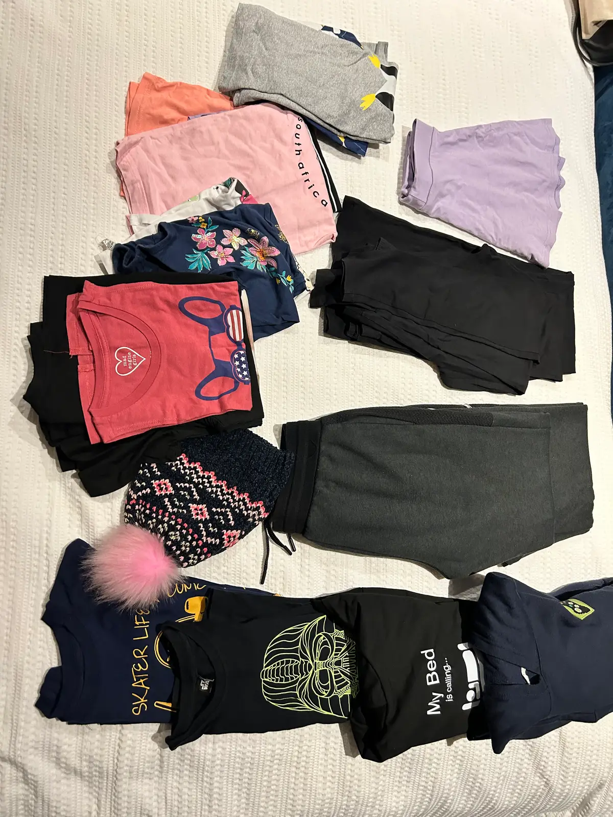 Clothing bundle kid 10 -12 years