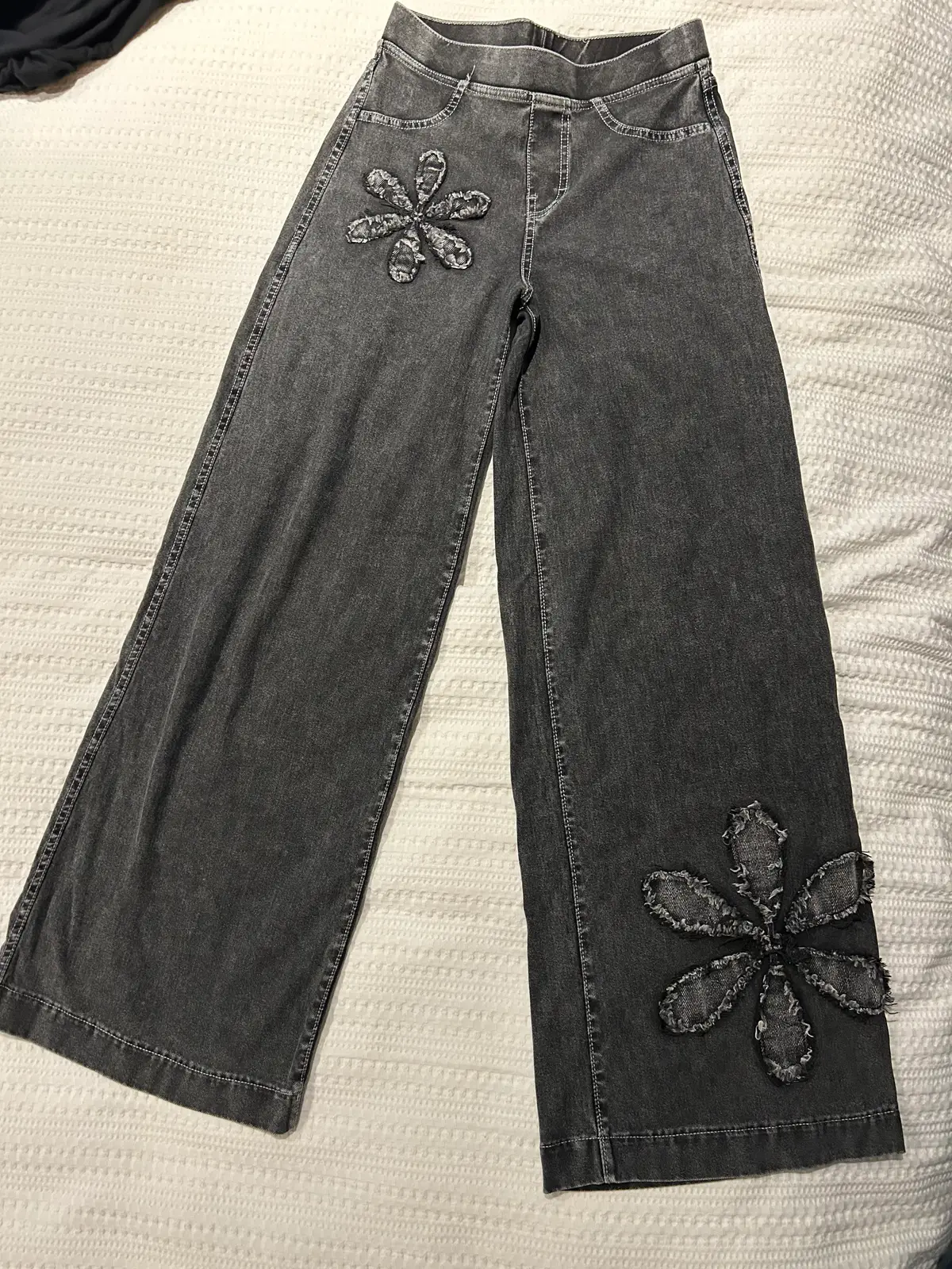 H&M girls jeans 11-12 years