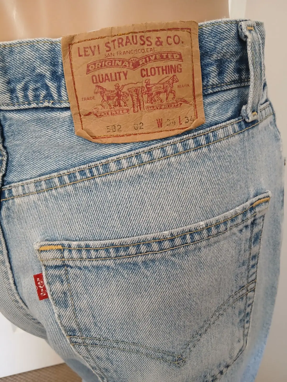 Levi's Light Wash Denim Jeans