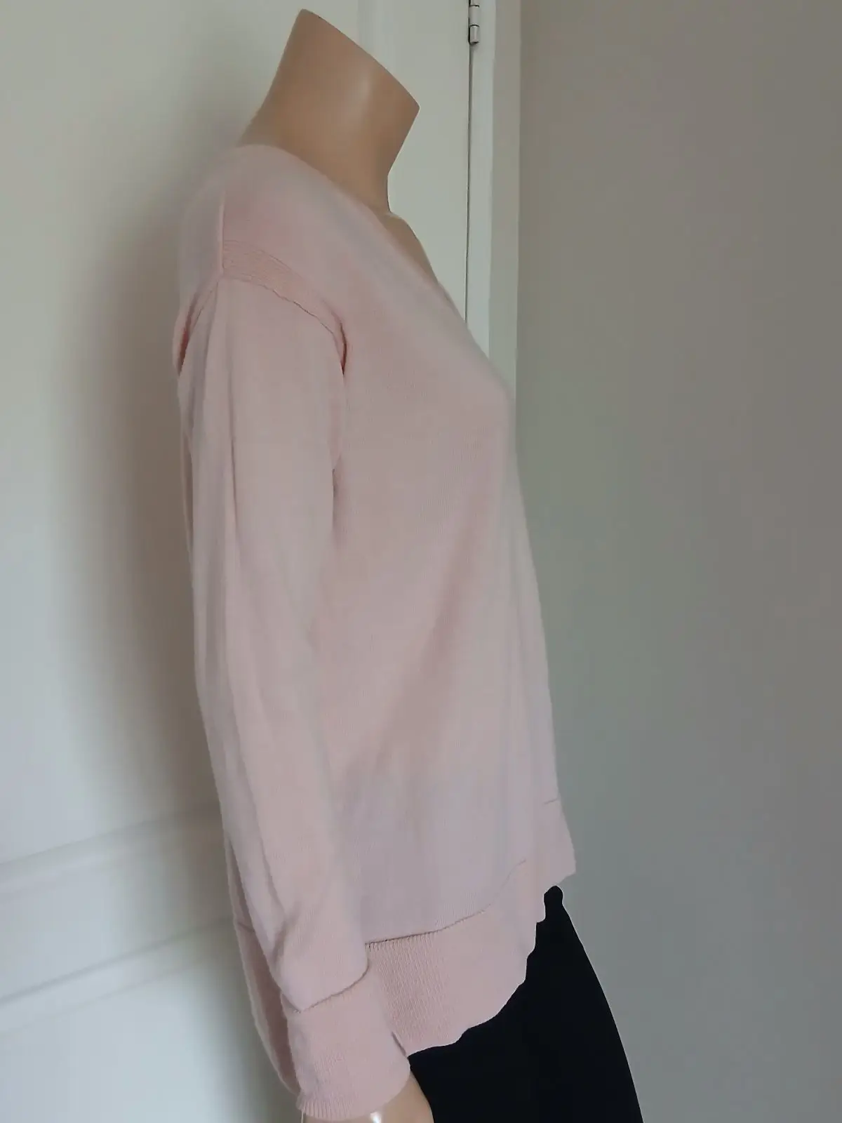 Country Road Pink V-Neck Knit Sweater