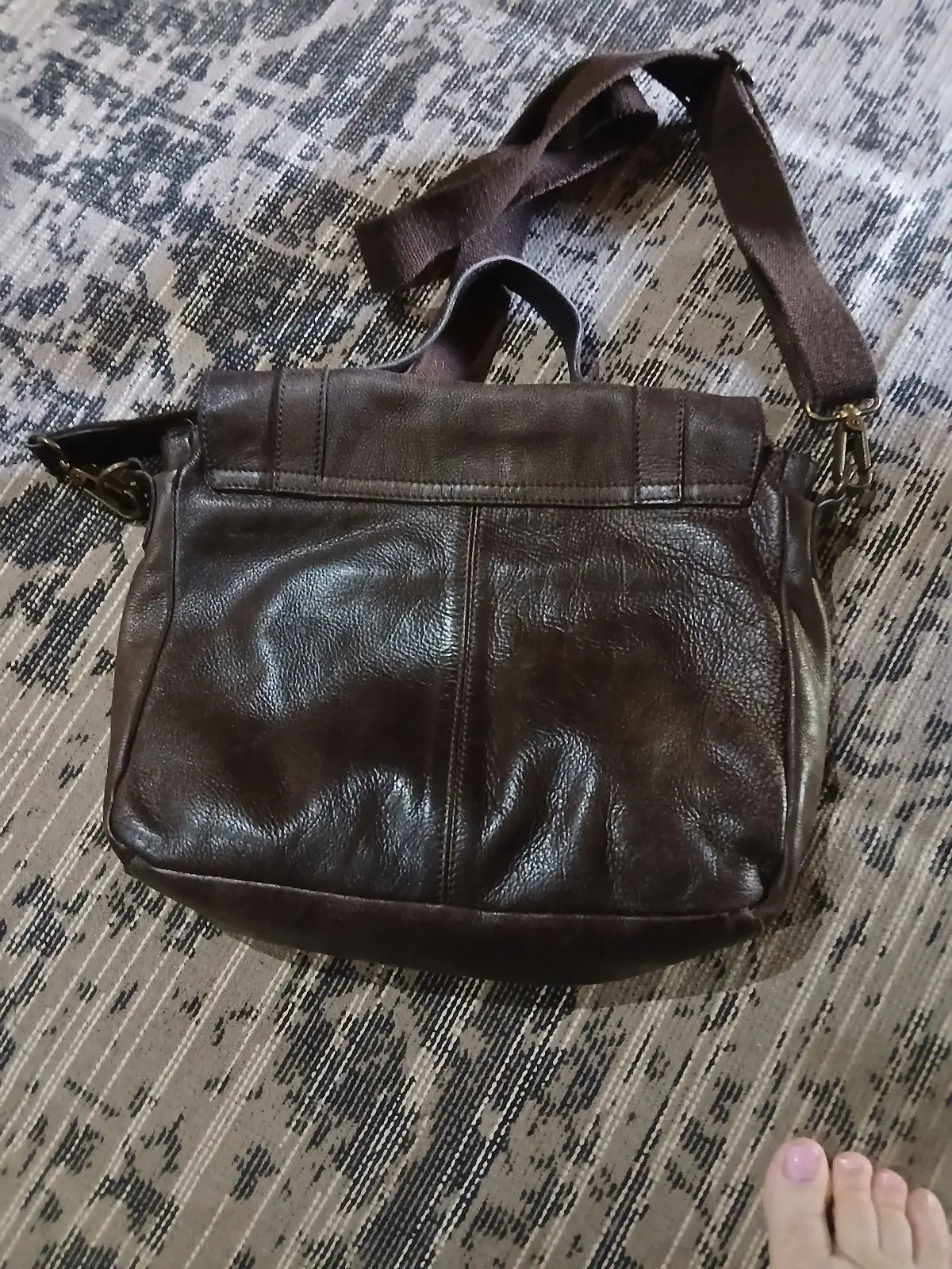 Old Khaki Brown Leather Messenger Bag