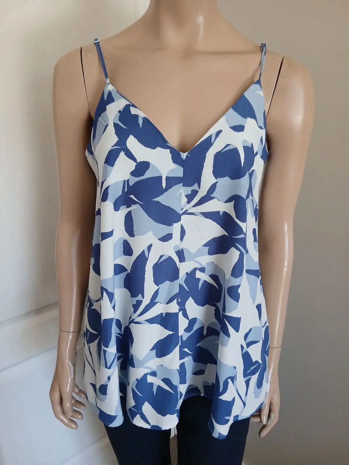 Poetry Poetry Blue and White Floral Camisole Top