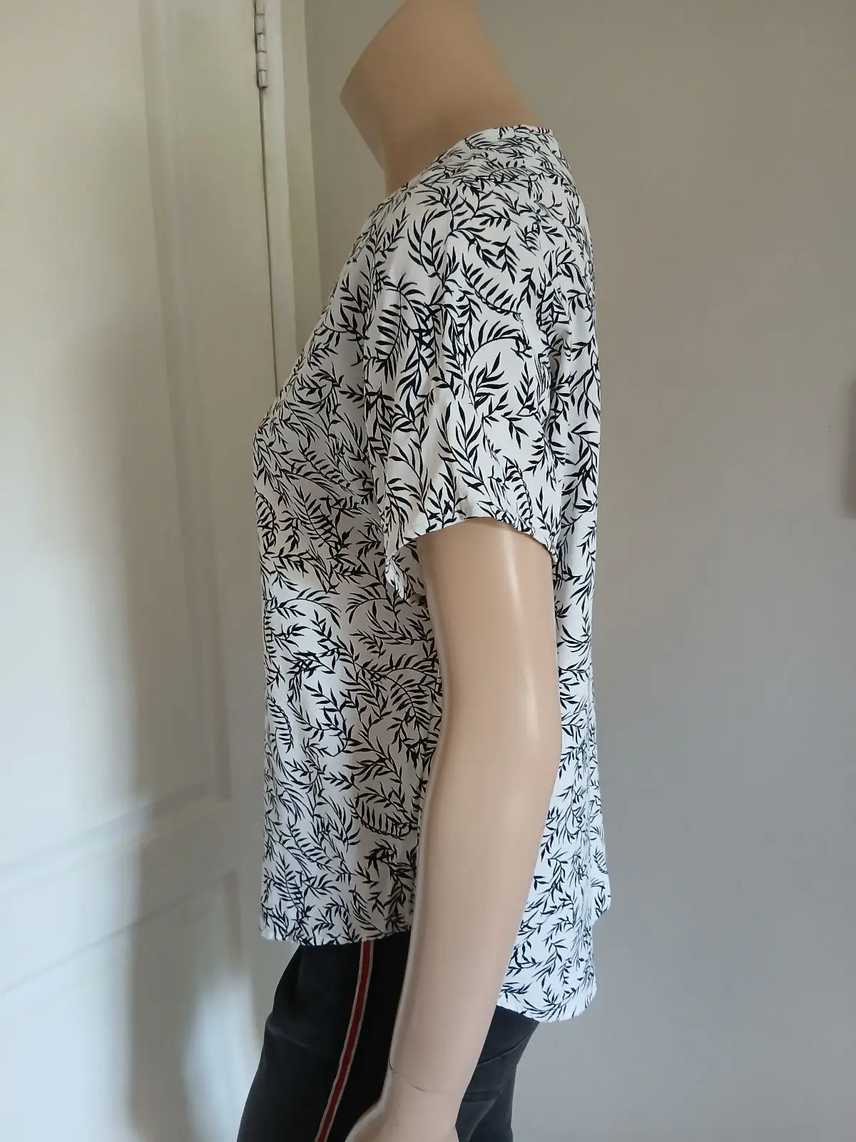 Country Road Patterned V-Neck Blouse