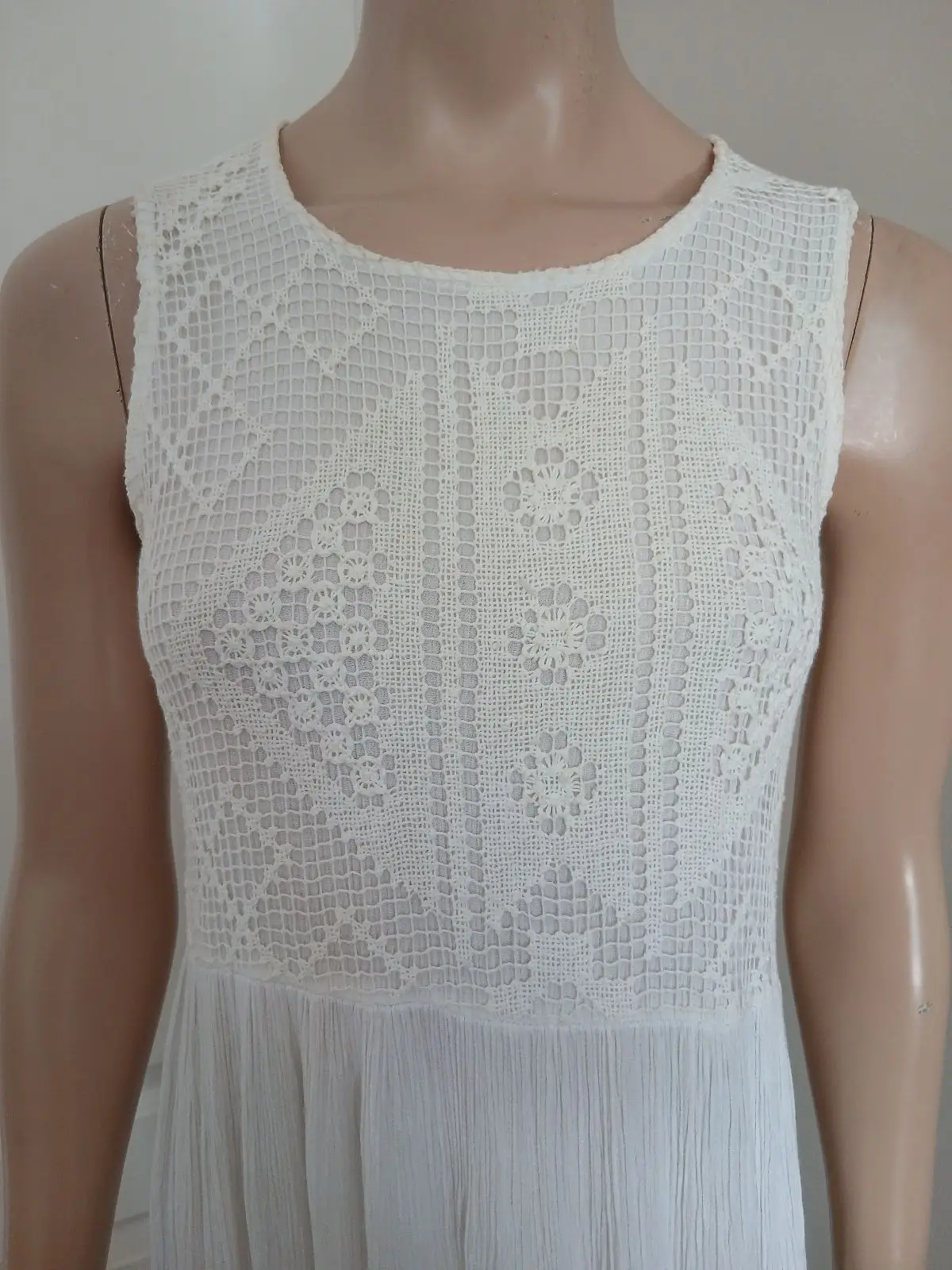 Truworths White Lace Bodice Maxi Dress