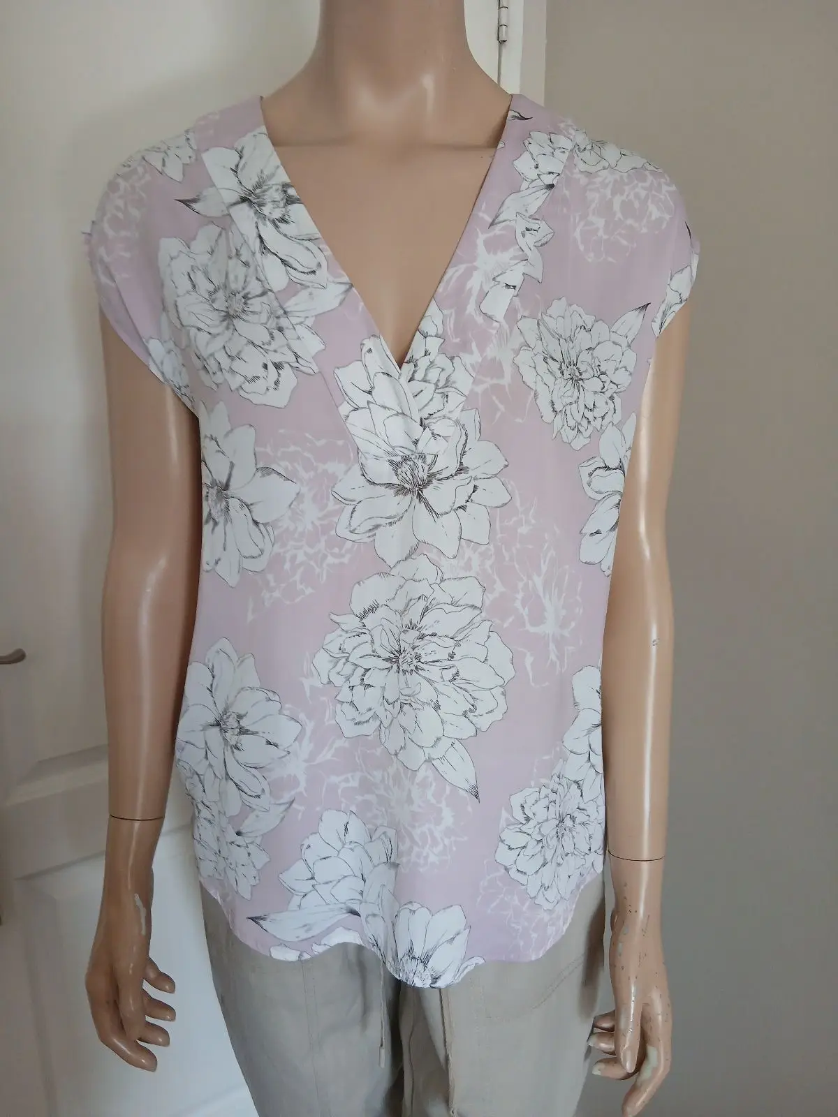 Witchery Floral Blouse