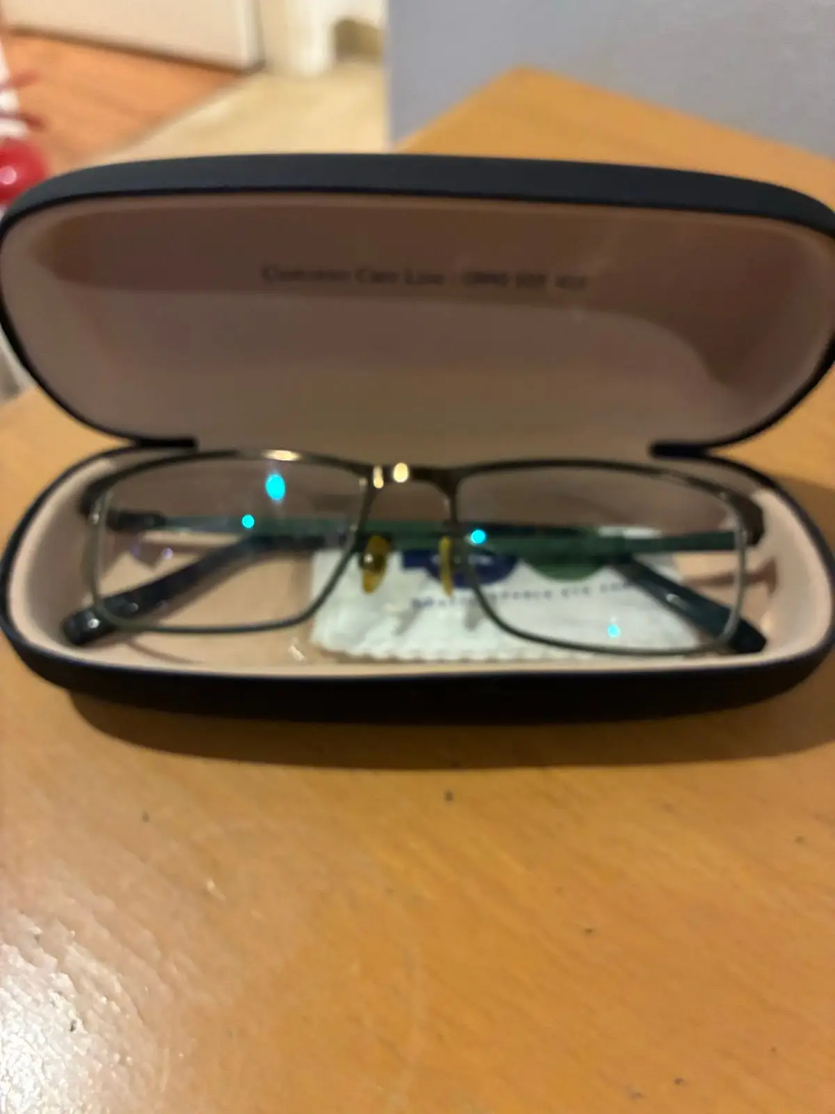 Generic Black Eyeglasses