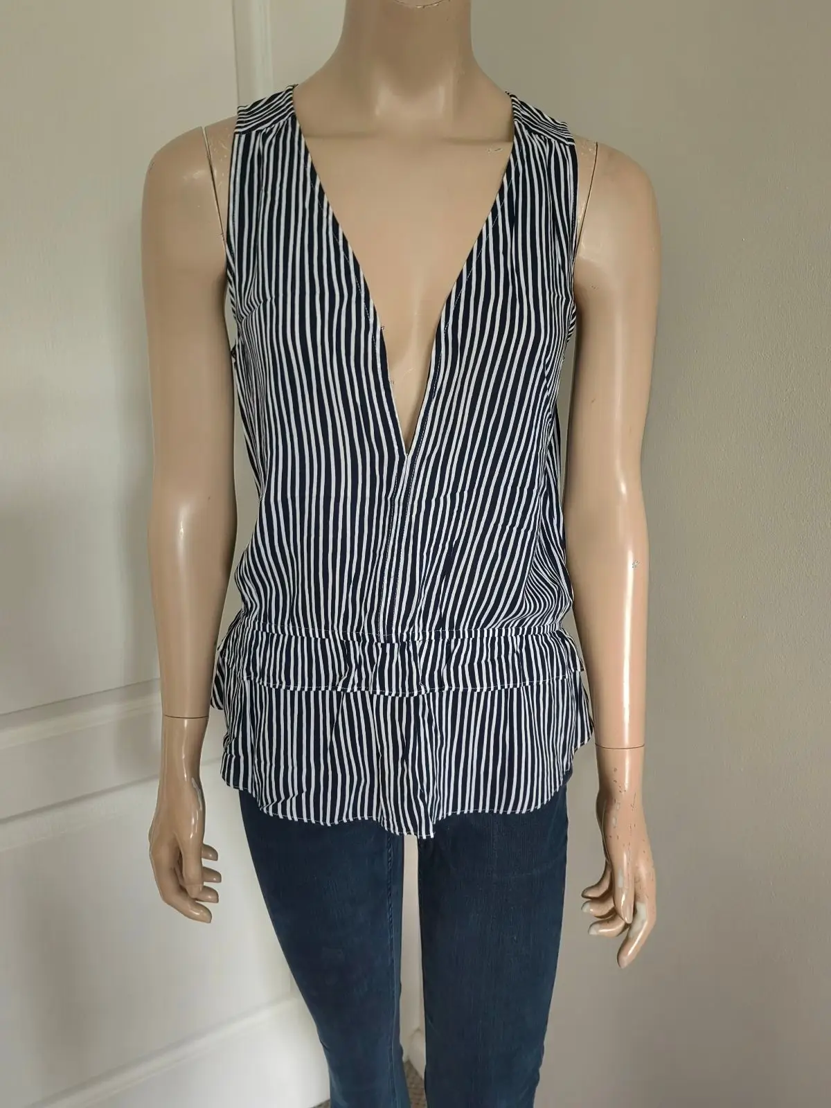 Witchery Item — Size 10