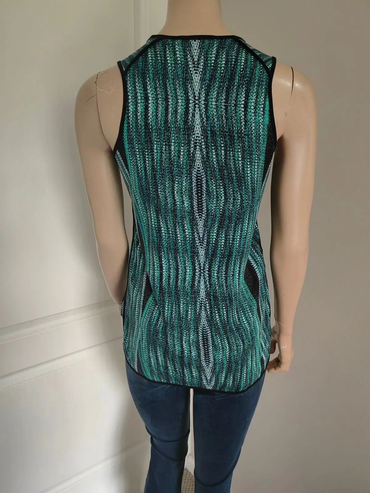 Country Road Item — Size XS