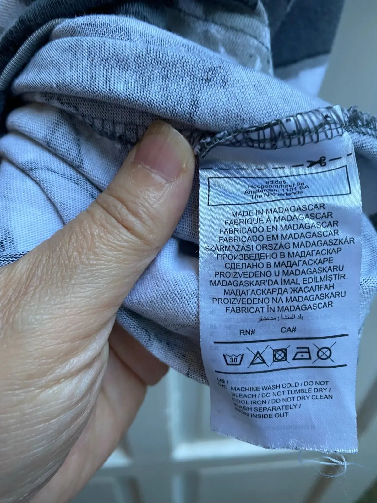 Adidas Sneakers — Size S