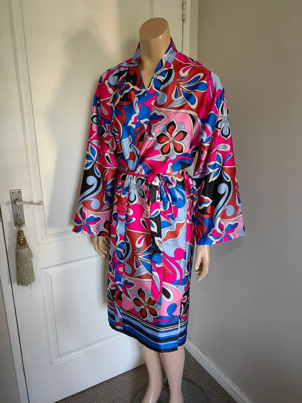 Woolworths Woolworths Item — Size 14