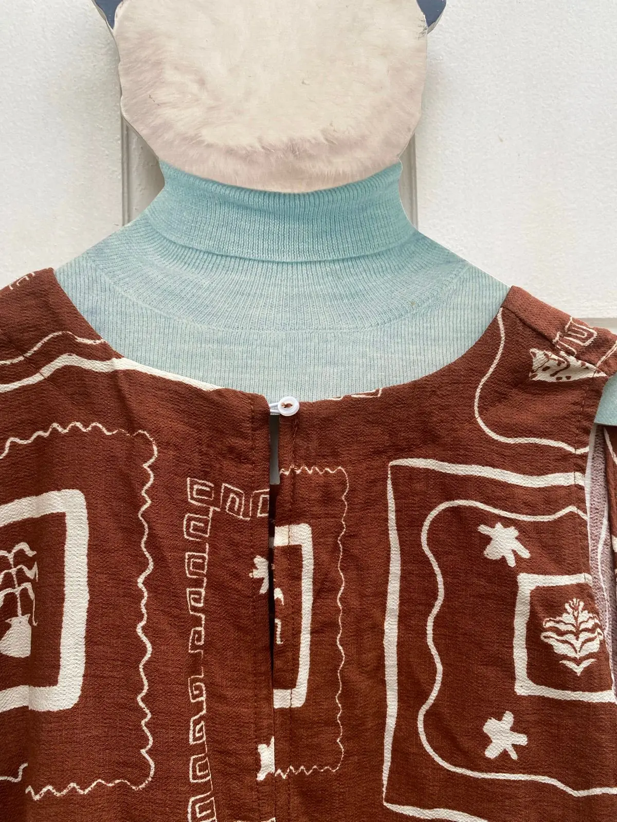Mr Price Item — Size L
