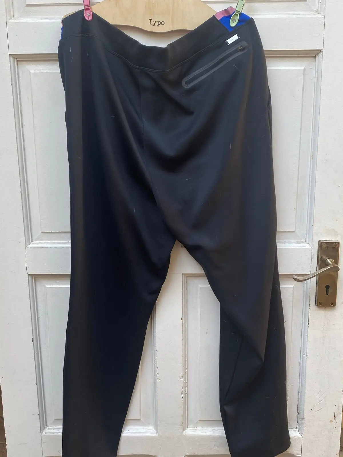 Under Armour Item — Size L