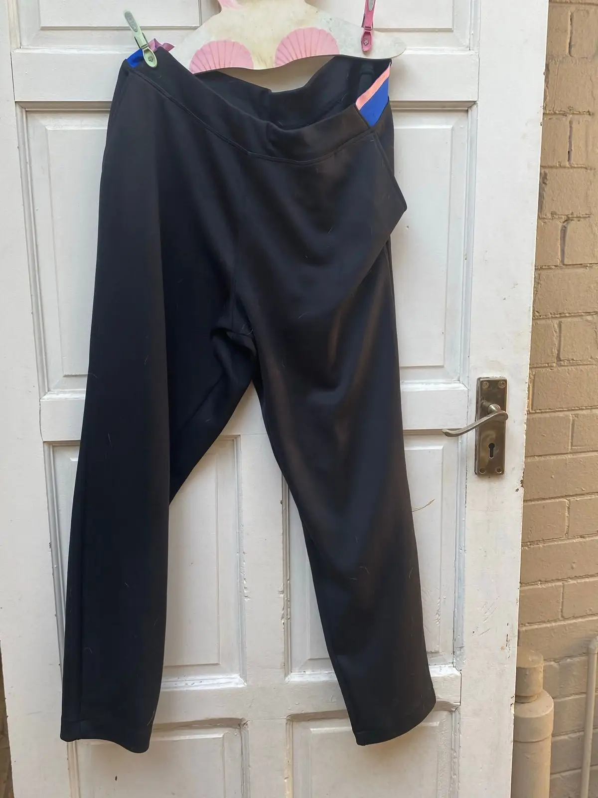 Under Armour Item — Size L