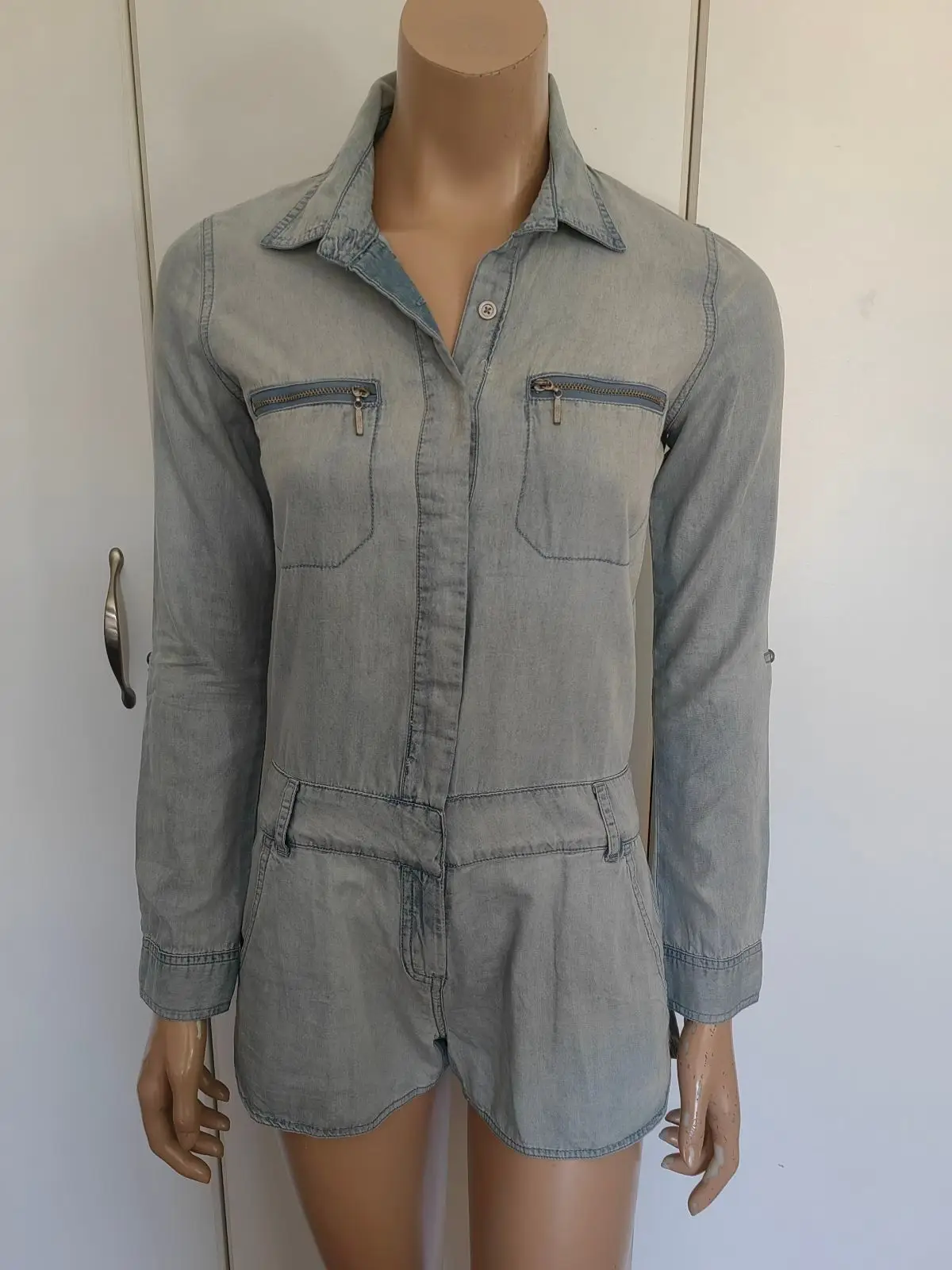 Guess Guess Item — Size XS