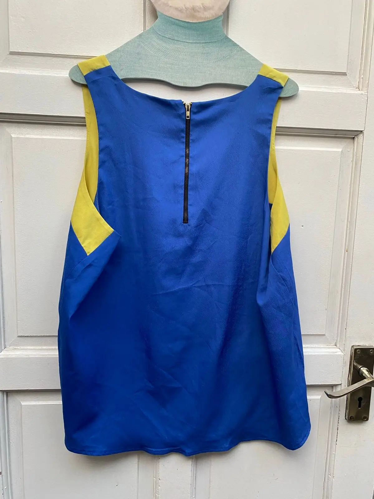 Truworths Item — Size 42
