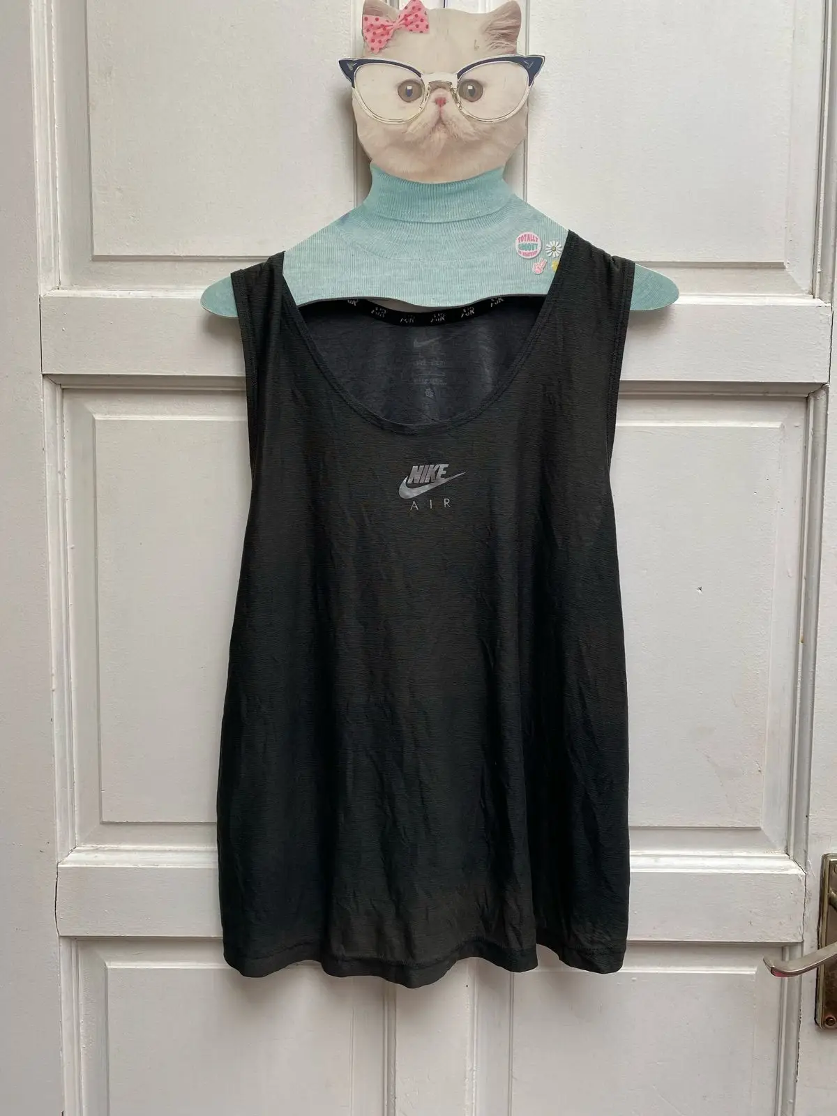 Nike Nike Sneakers — Size M