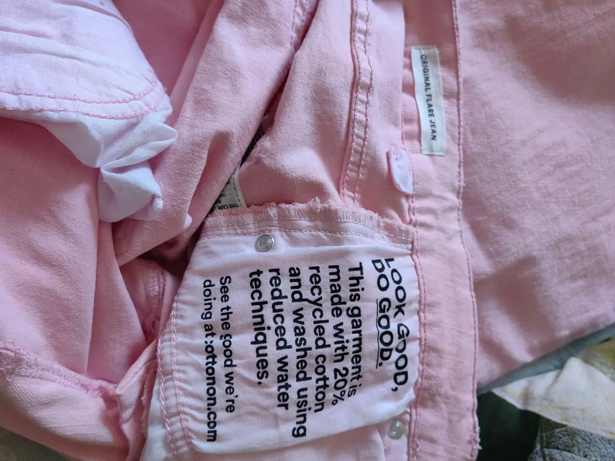 Cotton On Item — Size 10