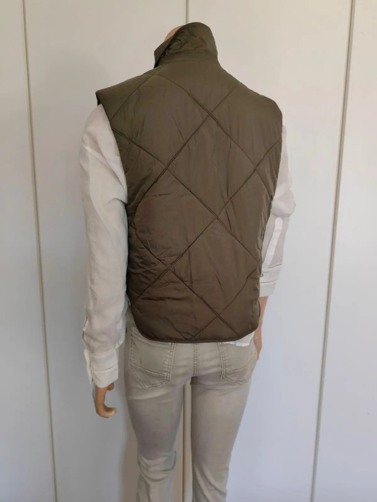 Truworths Item — Size 34