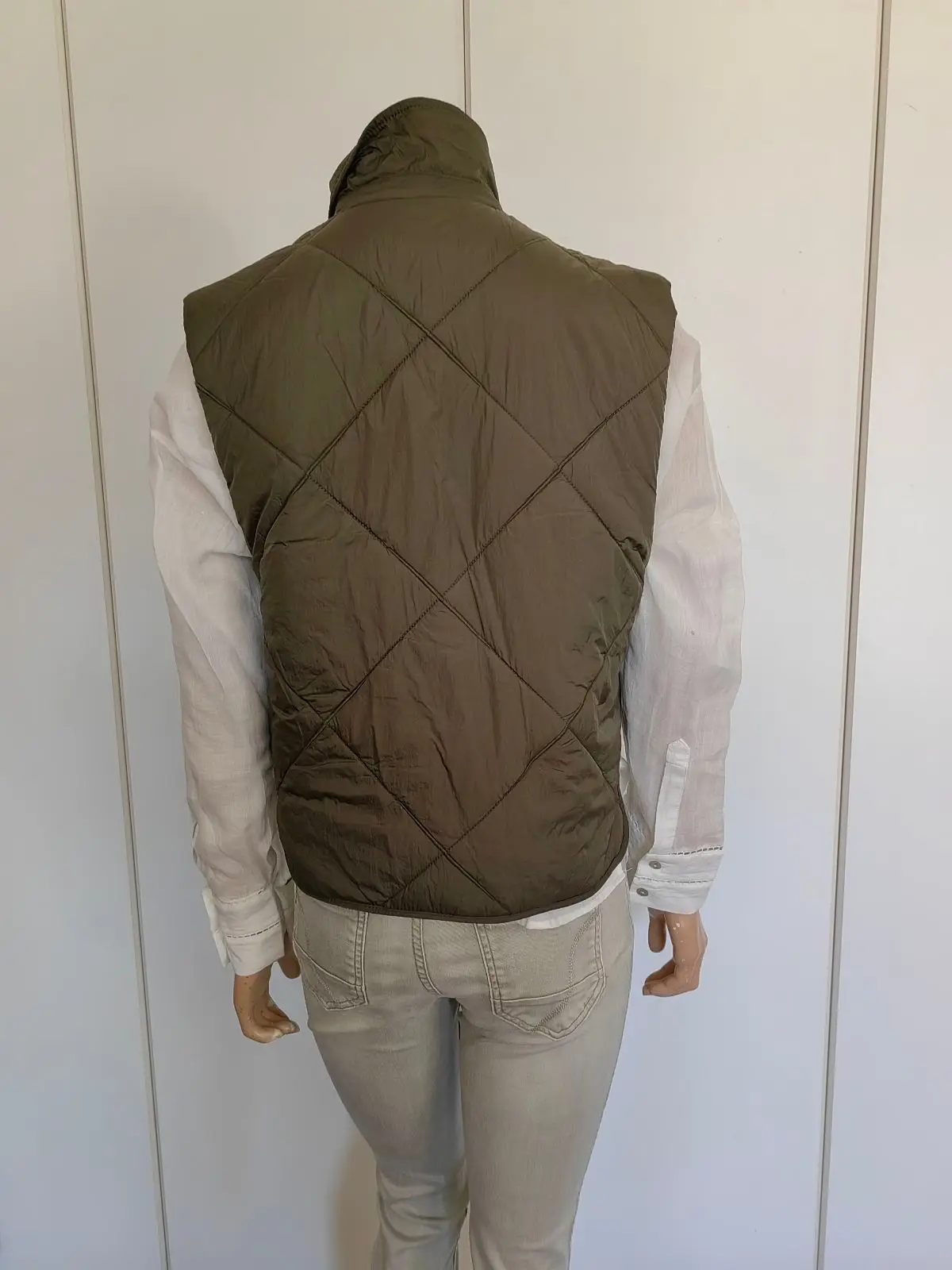 Truworths Item — Size 34