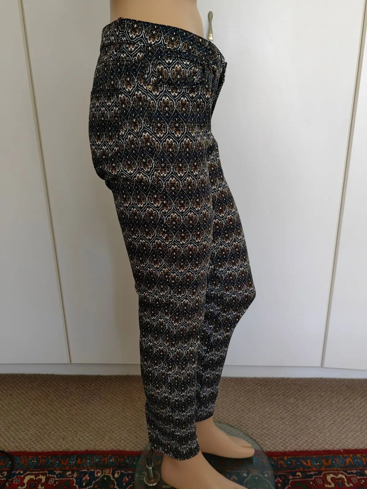 H&M Patterned Pants Size 12