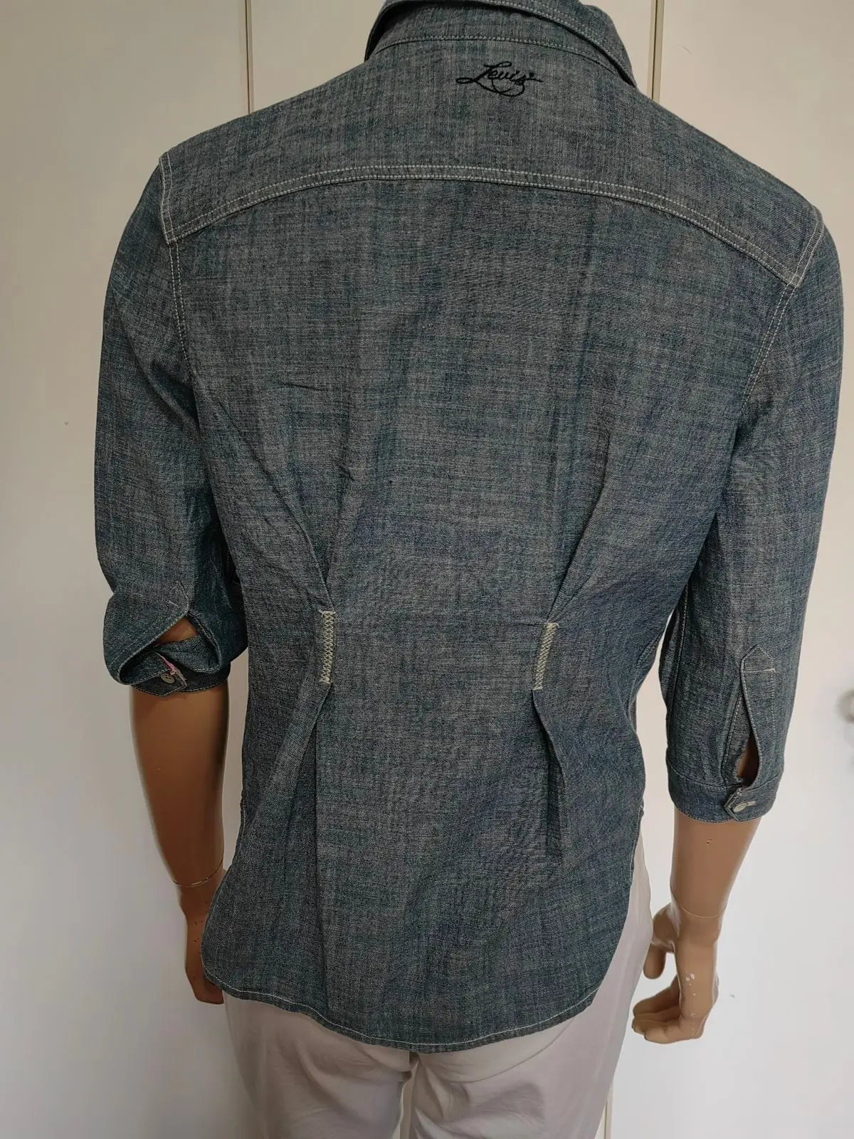 Levi's Item — Size S