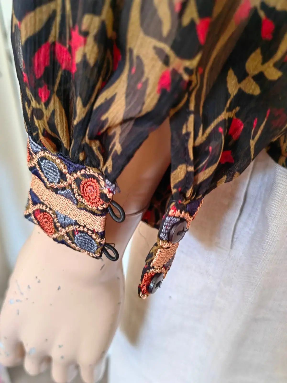 Zara Item — Size S