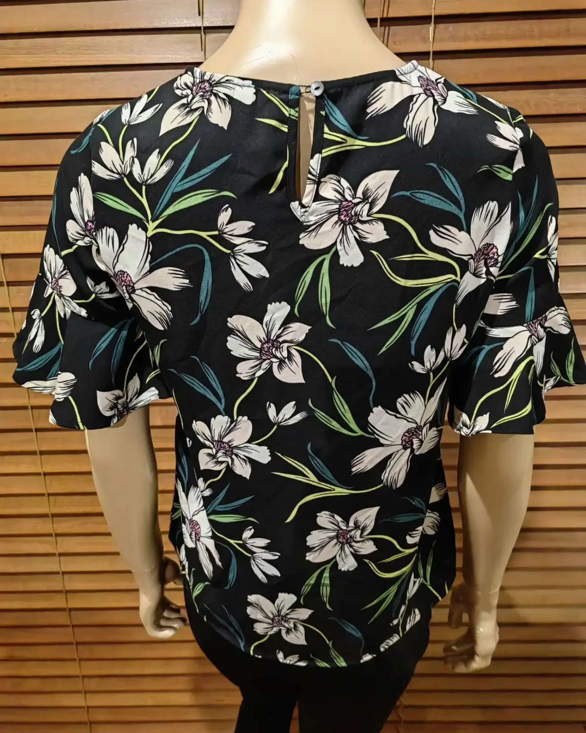 Poetry Floral Top Size 8