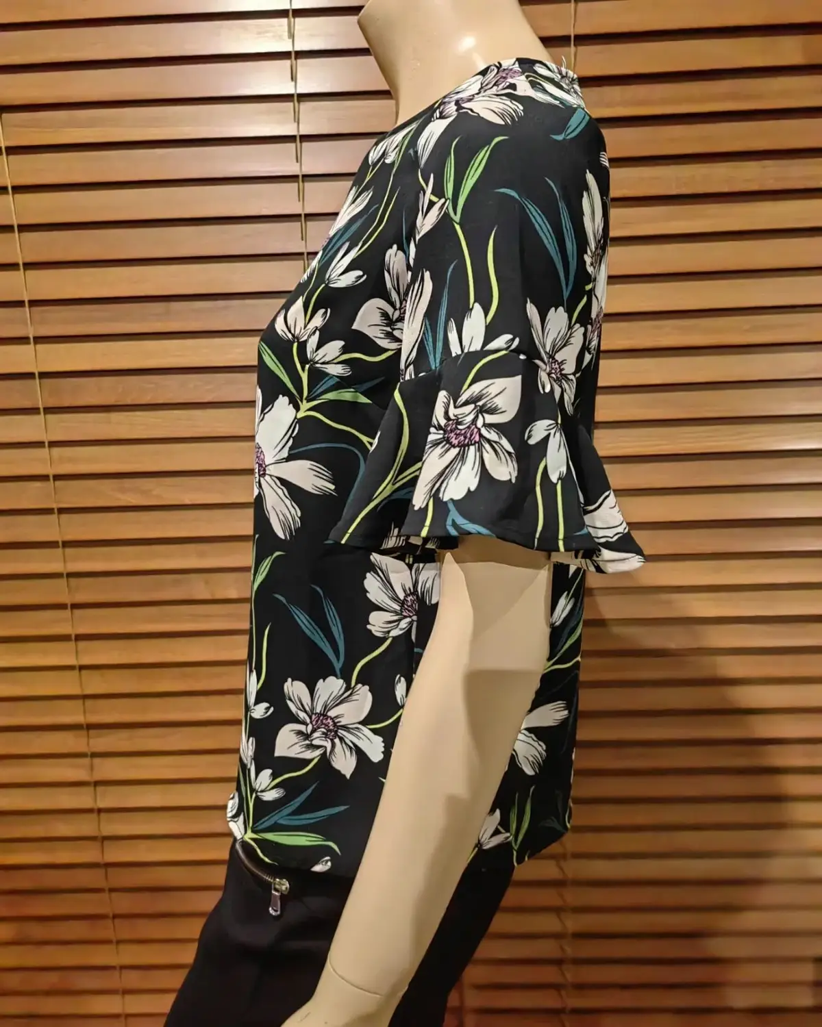 Poetry Floral Top Size 8