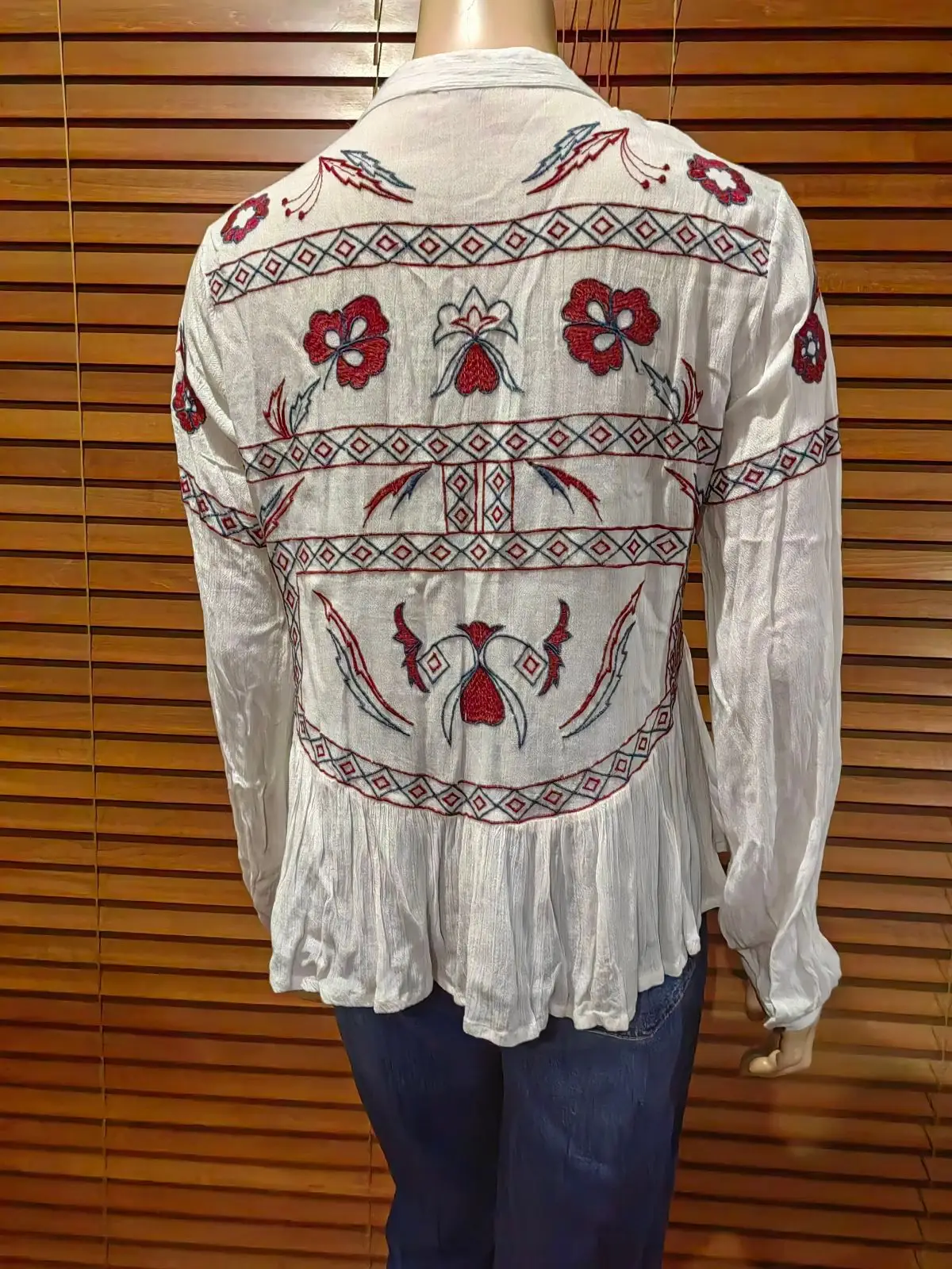 Foschini White Embroidered Blouse
