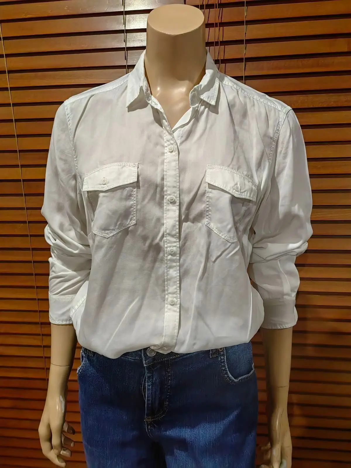 Country Road White Button-Up Shirt