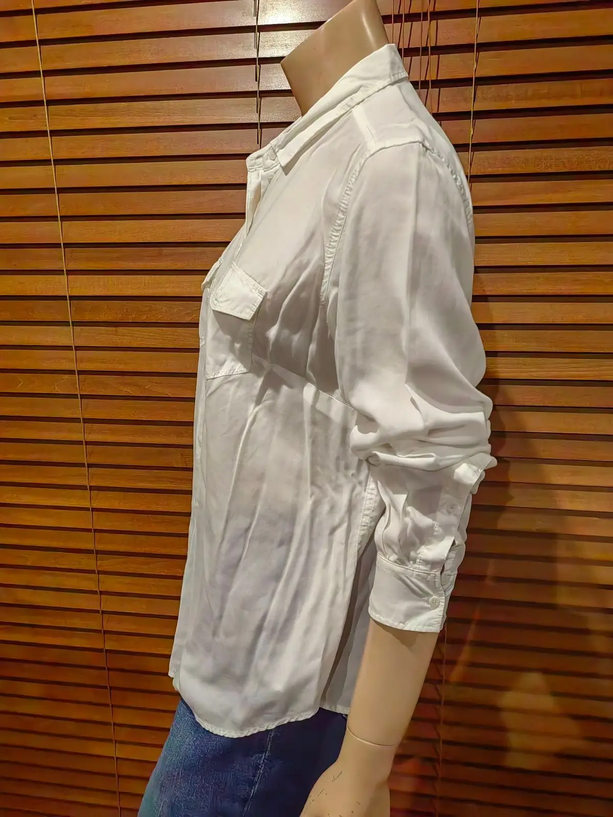 Country Road White Button-Up Shirt