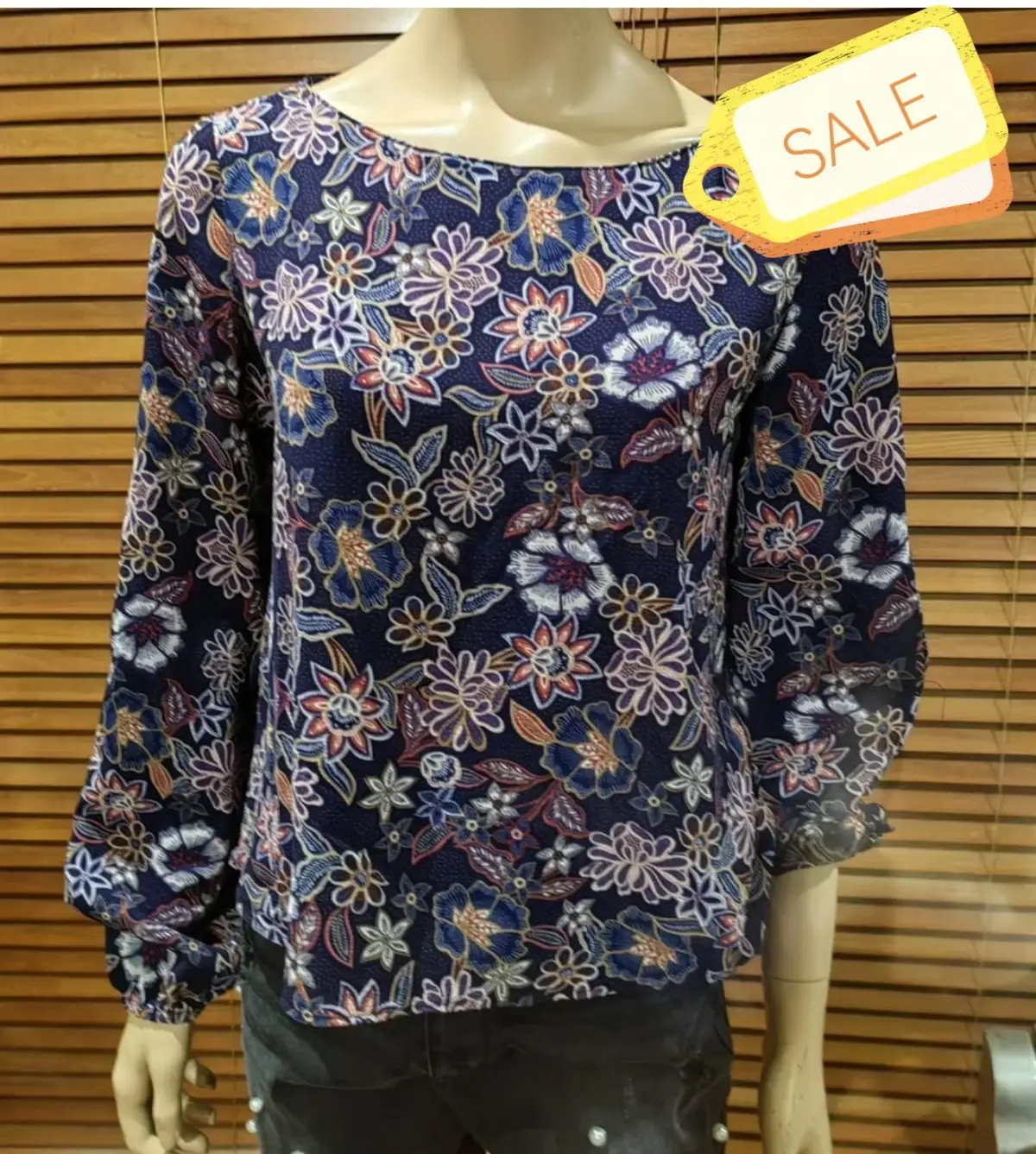 Zara Zara Item — Size M