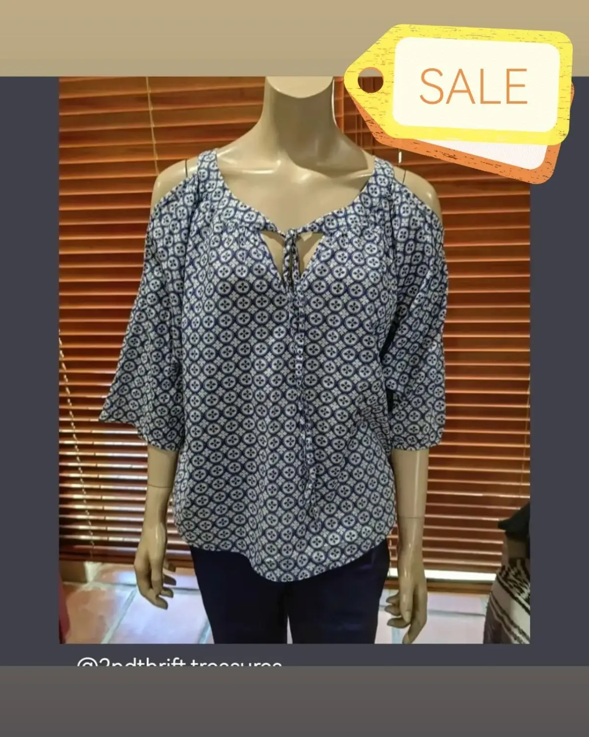 Country Road Country Road Item — Size S