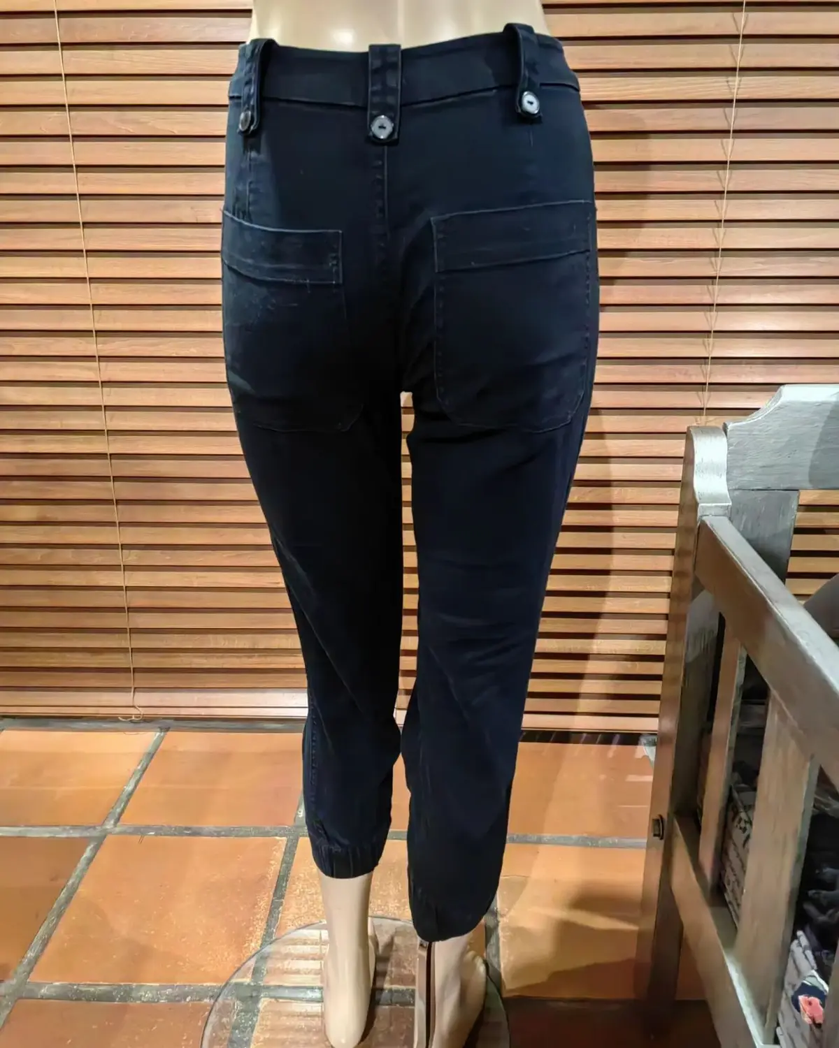 Country Road Item — Size S