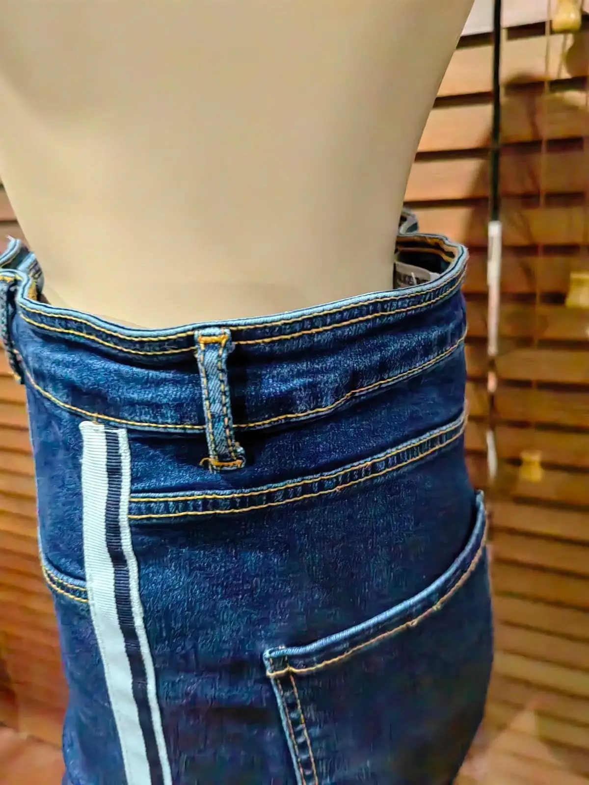 Zara High-Waisted Blue Jeans with White Stripes