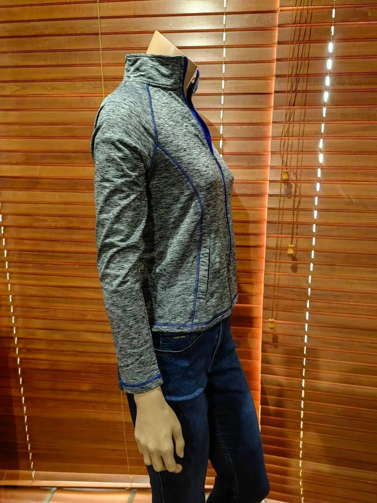 Foschini Item — Size S