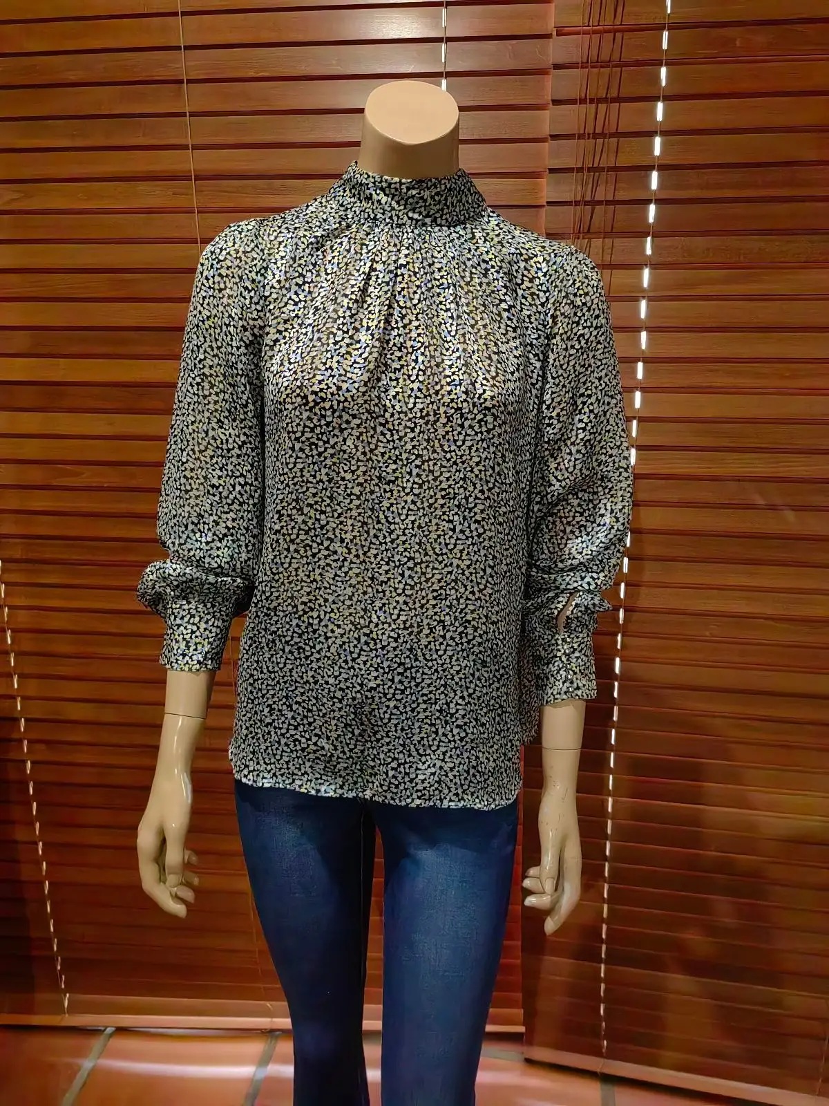 H&M H&M Item — Size M
