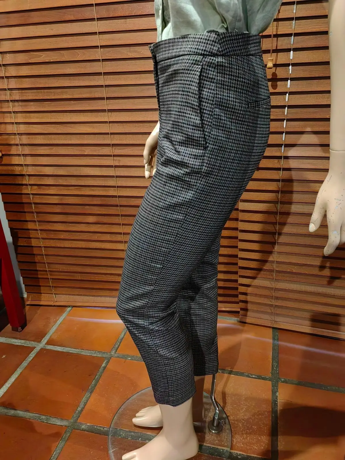 H&M Checkered Pants Size 6
