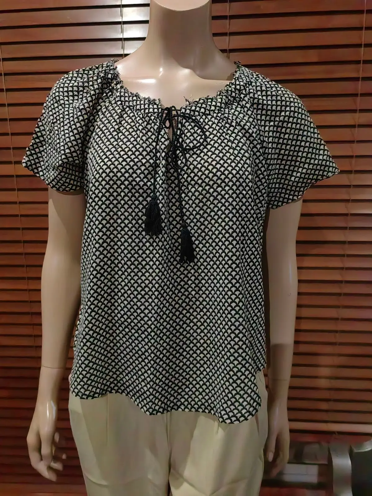 Country Road Country Road Black and White Patterned Top