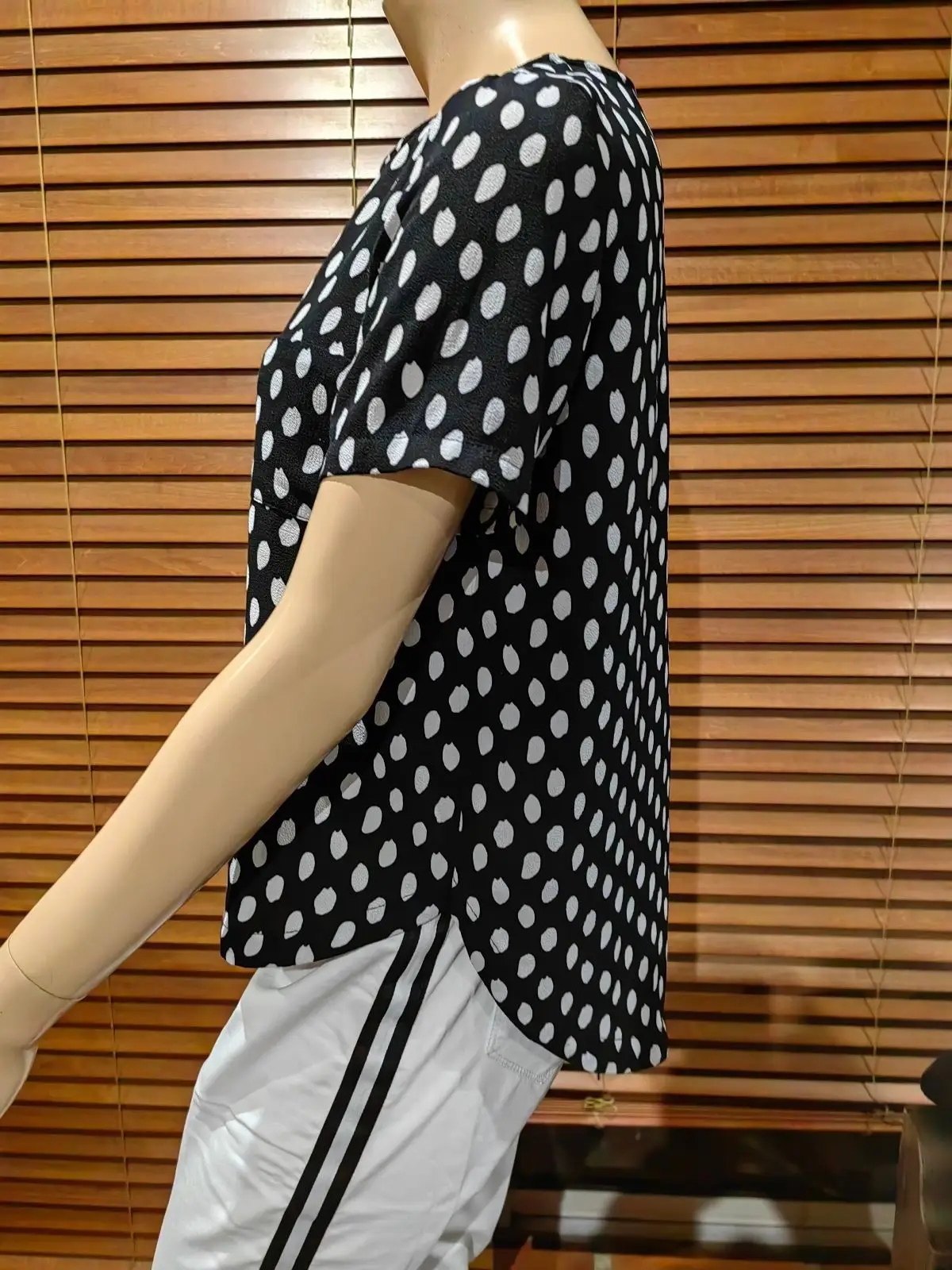 Mango Item — Size L